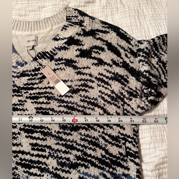 Nic & Zoe Relaxed Knit Sweater - NWT - Size L - Picture 9 of 10